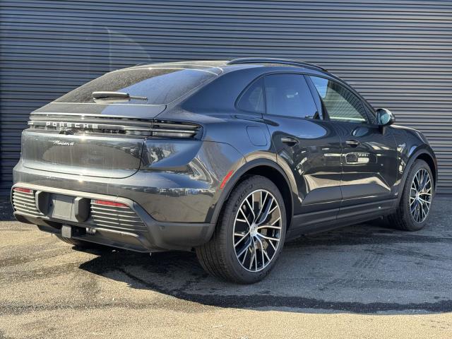 2024 Porsche Macan Electric 4 Image 6 of 25