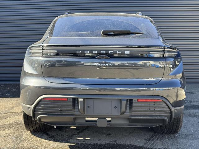 2024 Porsche Macan Electric 4 Image 7 of 25