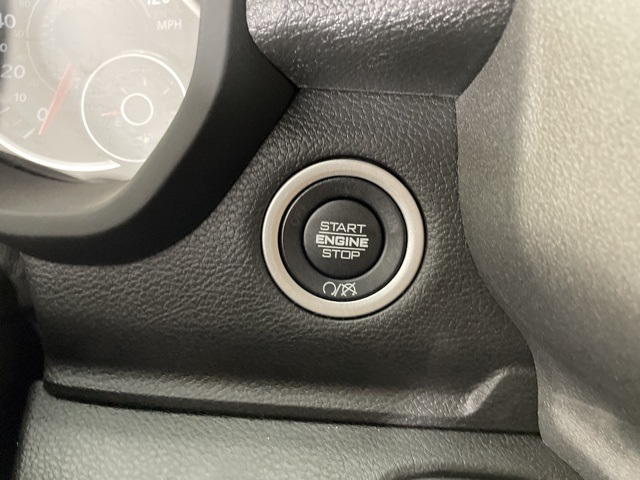 Vehicle image 20 of 38