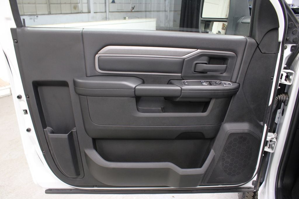 2024 Ram 2500 Tradesman Image 35 of 54