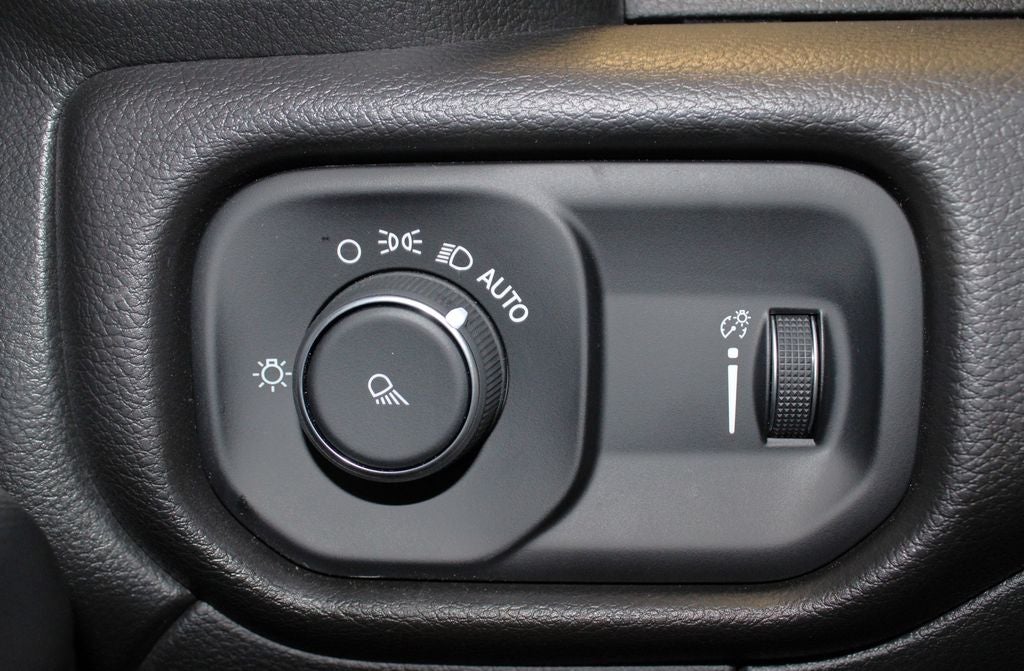 2024 Ram 2500 Tradesman Image 38 of 54