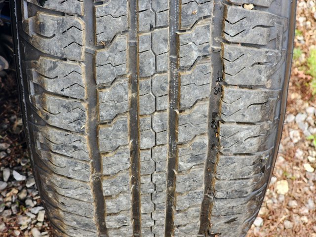 Vehicle image 11 of 32
