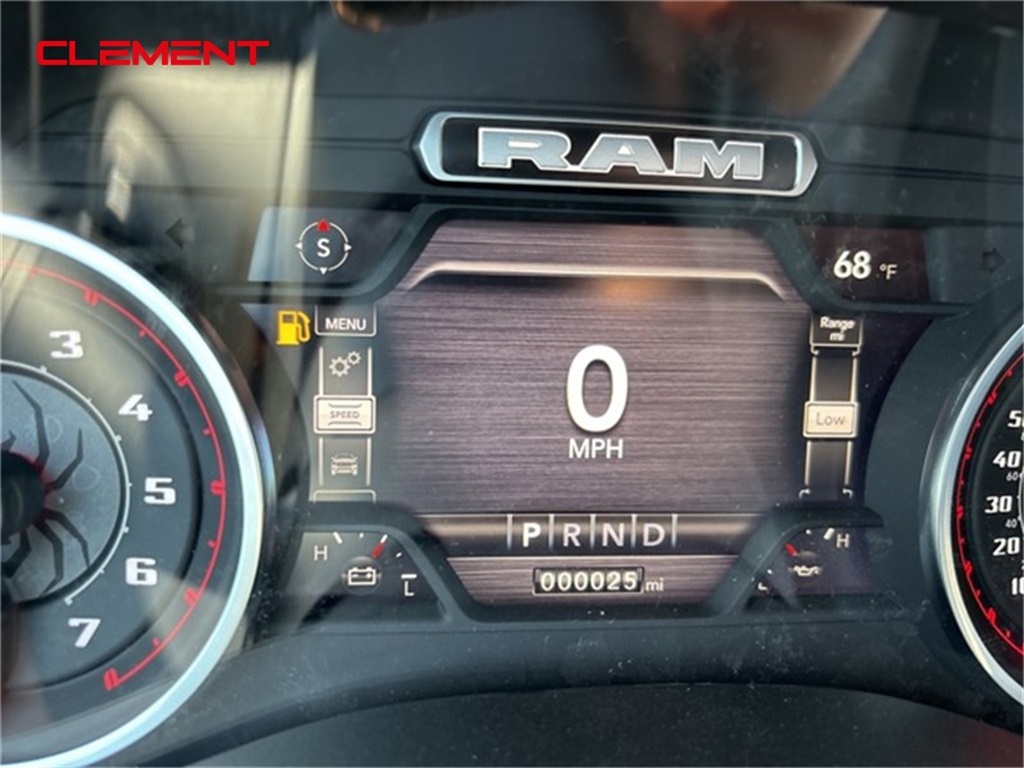 Vehicle image 10 of 34
