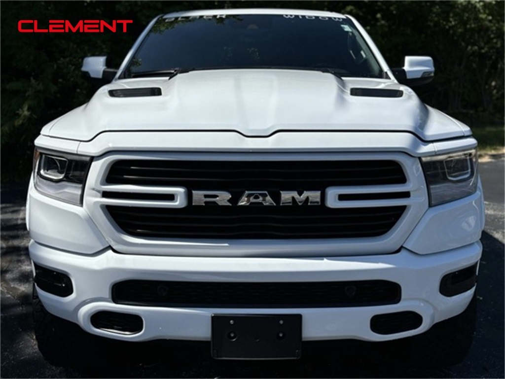 Vehicle image 2 of 34