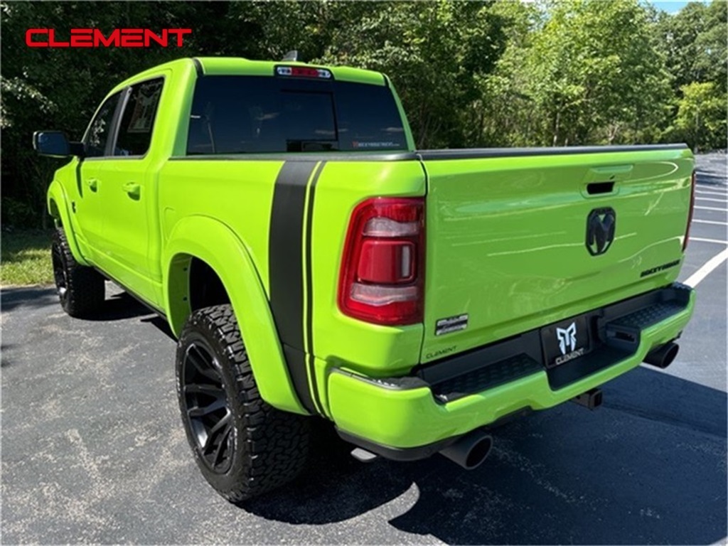 Vehicle image 6 of 34