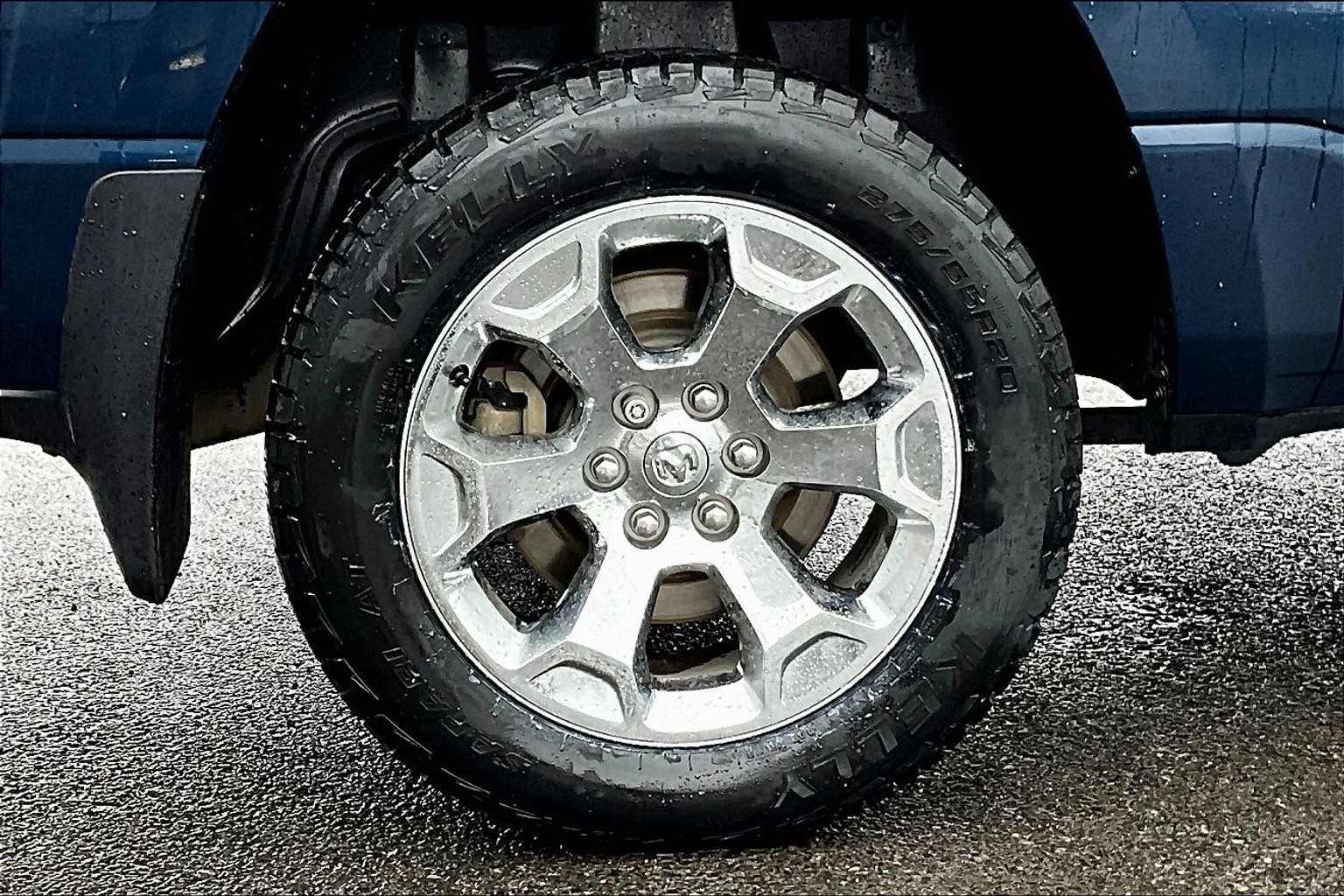 2024 Ram 1500 Tradesman Image 12 of 36