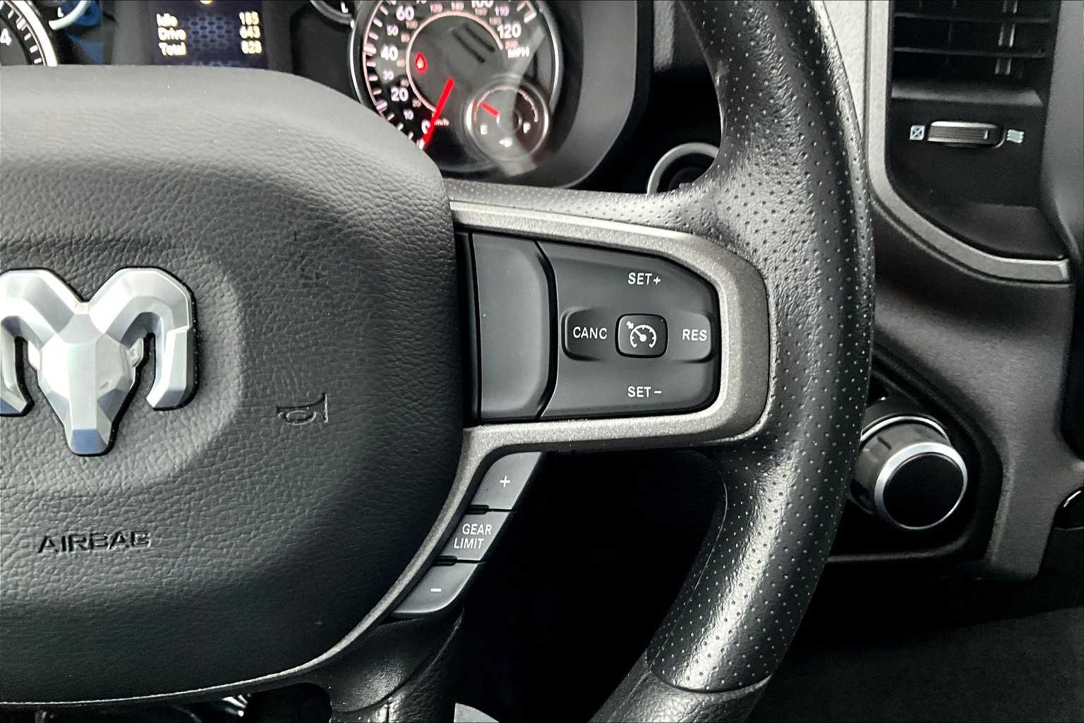 2024 Ram 1500 Tradesman Image 22 of 36