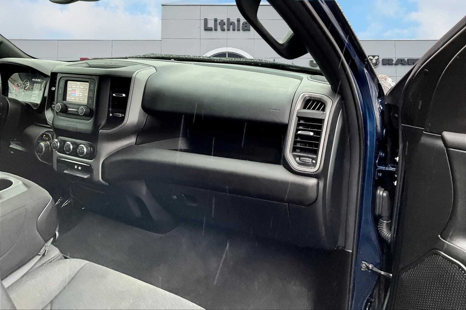 2024 Ram 1500 Tradesman Image 20 of 36