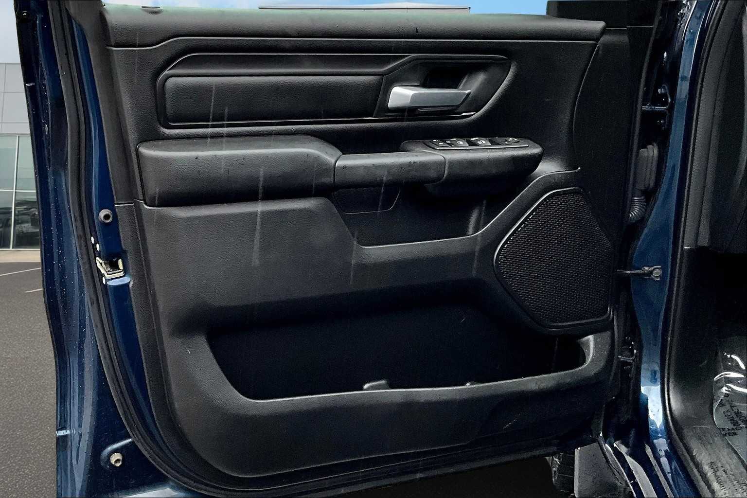 2024 Ram 1500 Tradesman Image 28 of 36