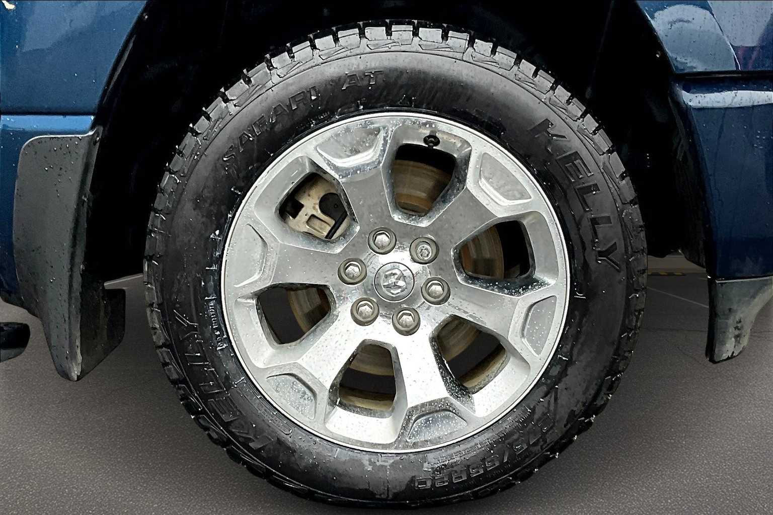 2024 Ram 1500 Tradesman Image 9 of 36