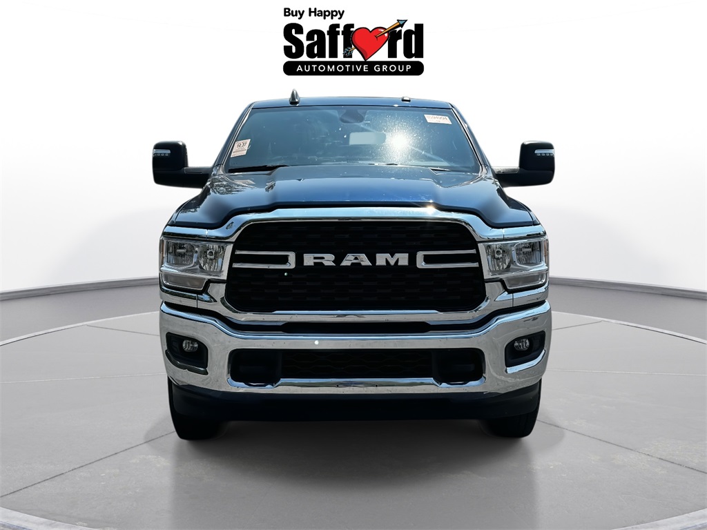 Vehicle image 2 of 30