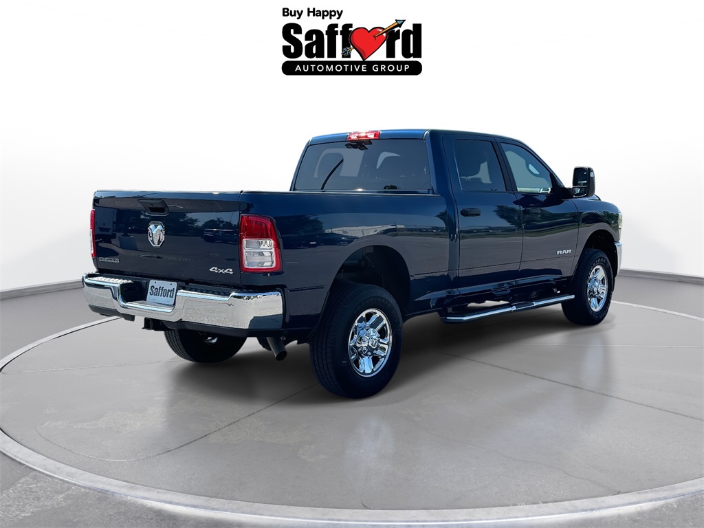 Vehicle image 4 of 30