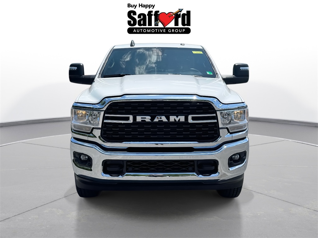 Vehicle image 2 of 30