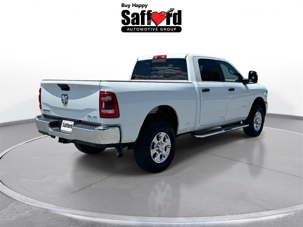 Vehicle image 4 of 30