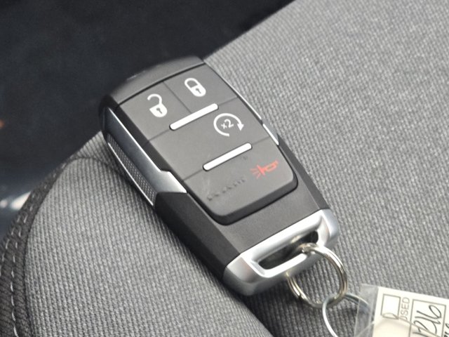 Vehicle image 32 of 32
