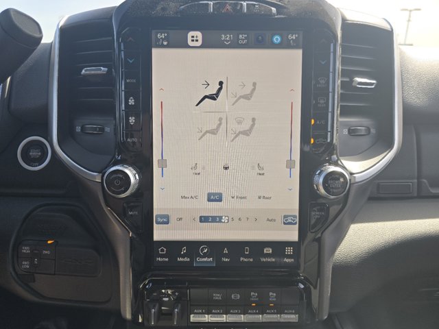 Vehicle image 19 of 30