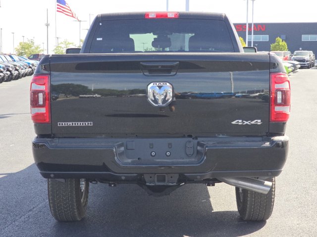 Vehicle image 7 of 30