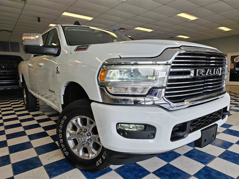 Vehicle image 27 of 35