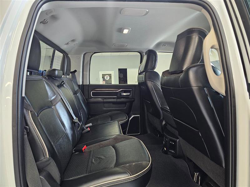 Vehicle image 12 of 35