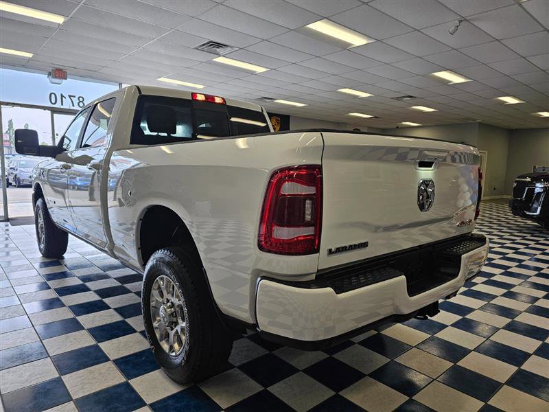 Vehicle image 6 of 35