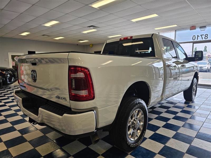 Vehicle image 5 of 35