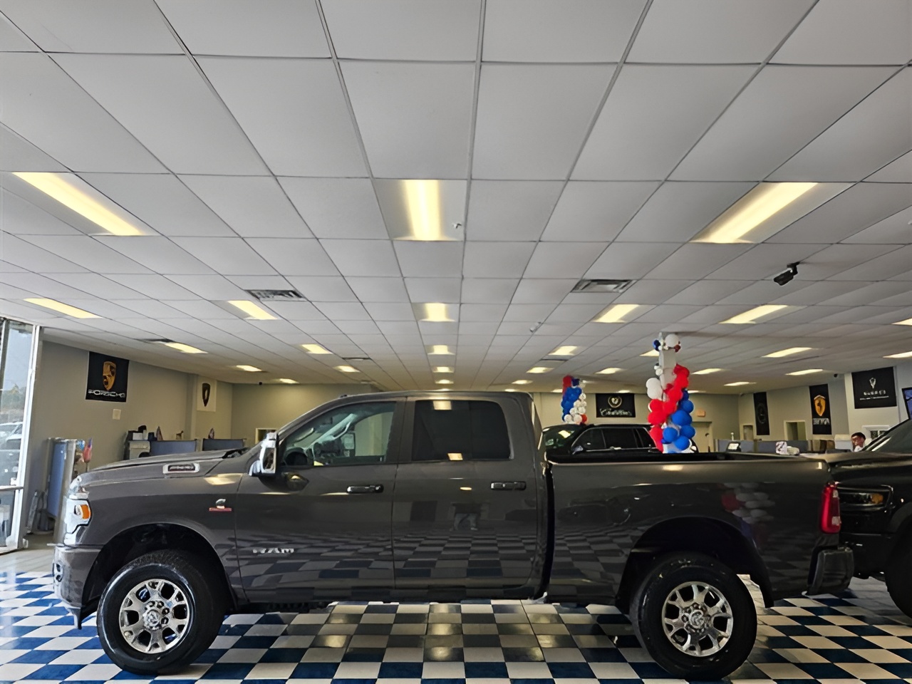 Vehicle image 34 of 34