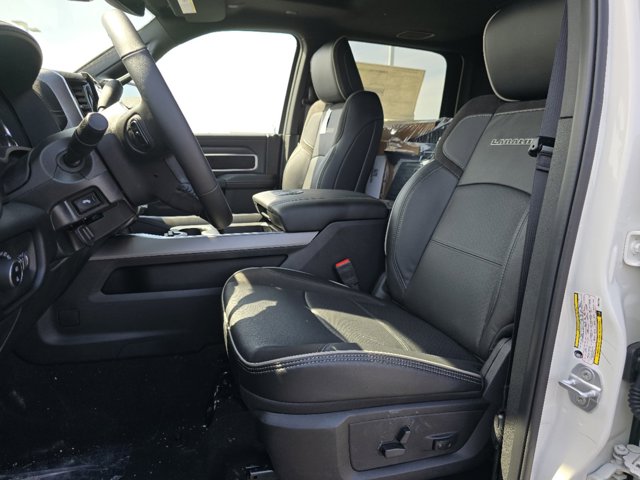 Vehicle image 15 of 31