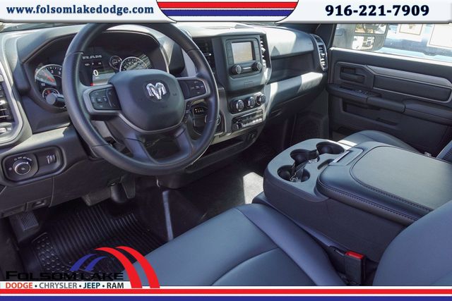 2024 Ram 2500 Tradesman Image 9 of 33