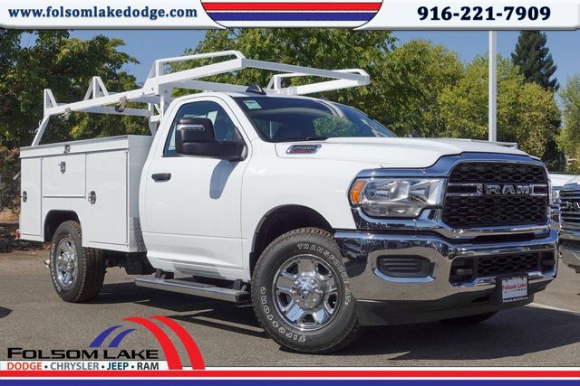 2024 Ram 2500 Tradesman Image 3 of 33