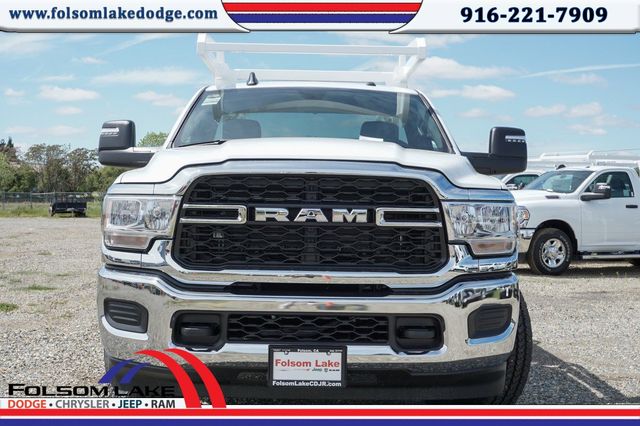 2024 Ram 2500 Tradesman Image 2 of 22