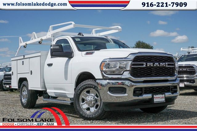 2024 Ram 2500 Tradesman Image 1 of 22