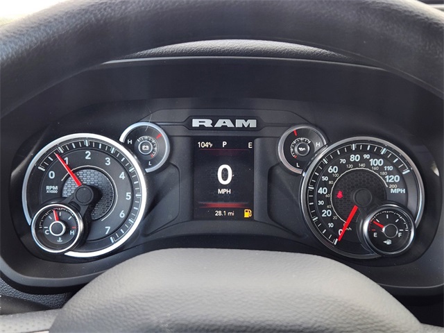Vehicle image 13 of 23