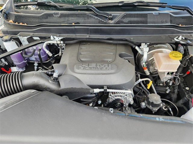Vehicle image 23 of 23