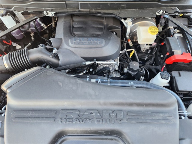 Vehicle image 23 of 24
