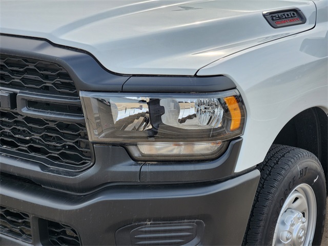 Vehicle image 5 of 24
