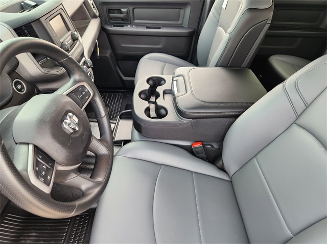 Vehicle image 9 of 24