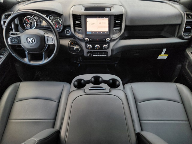 Vehicle image 20 of 23