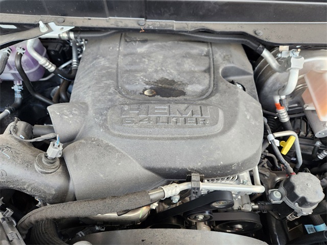 Vehicle image 22 of 23