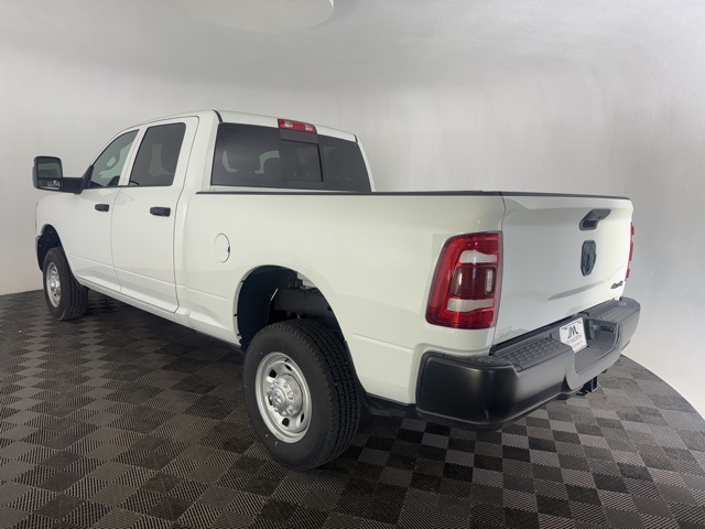 Vehicle image 12 of 27