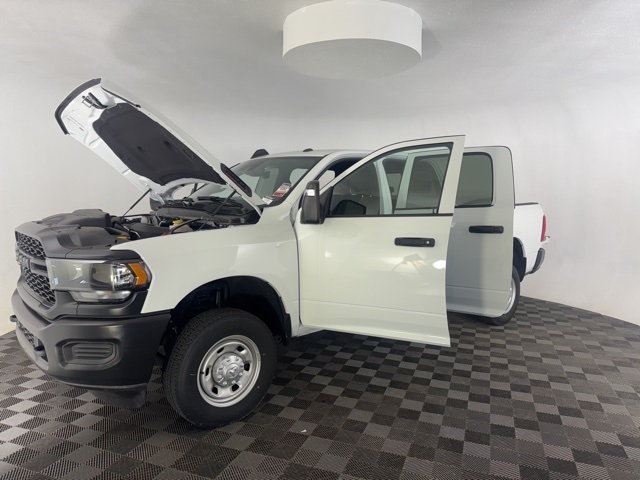 Vehicle image 2 of 27