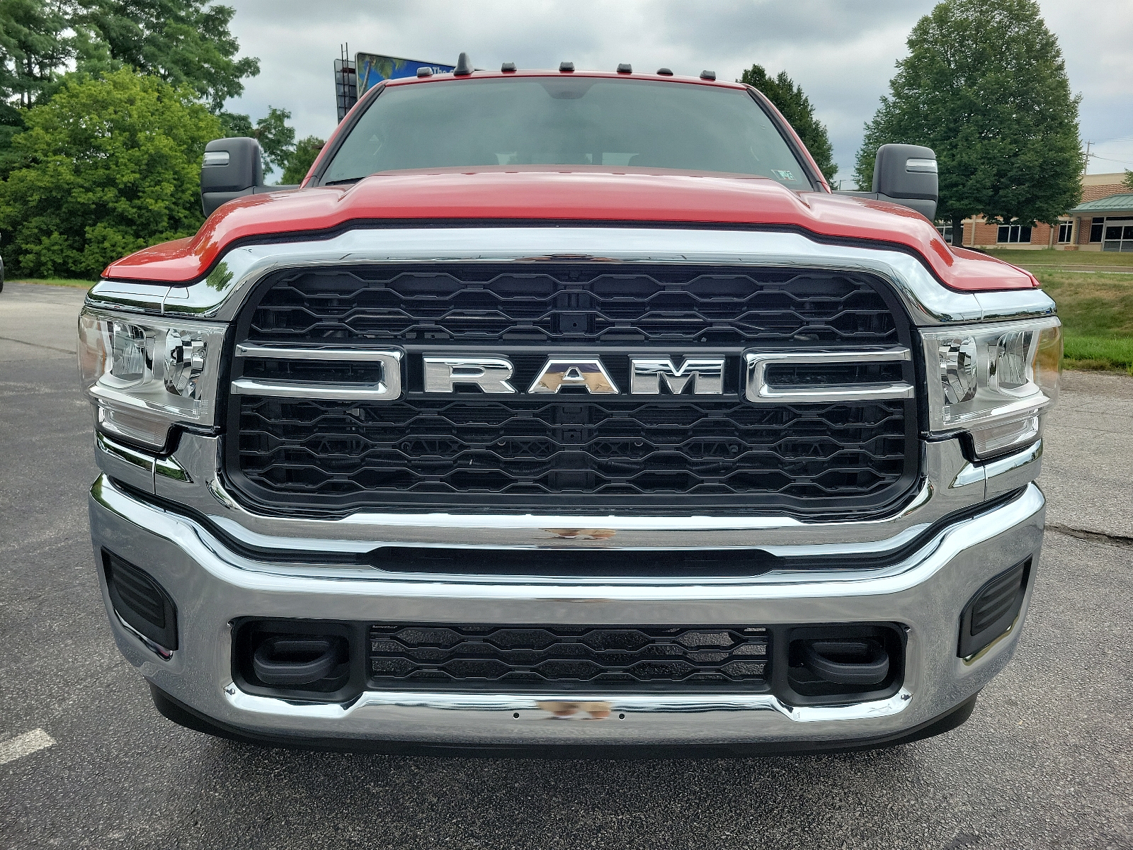 Vehicle image 2 of 20