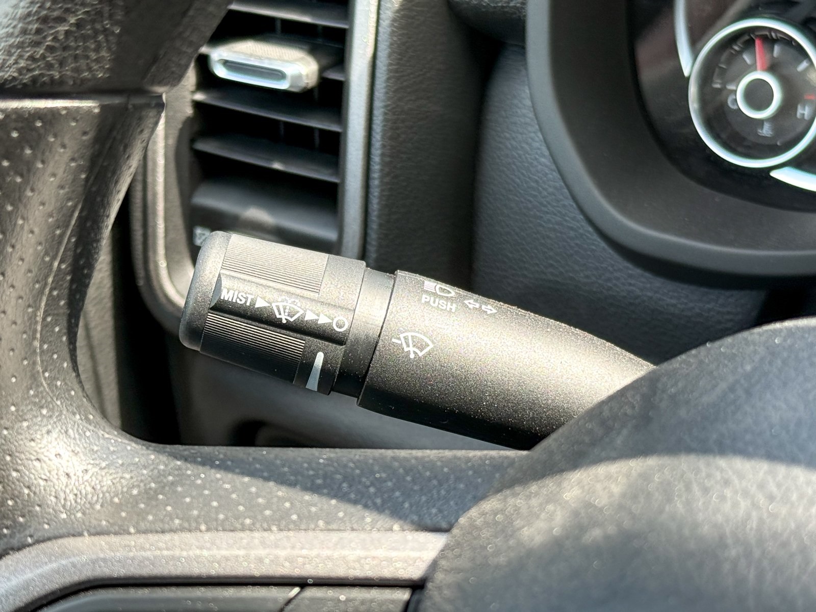 Vehicle image 24 of 38