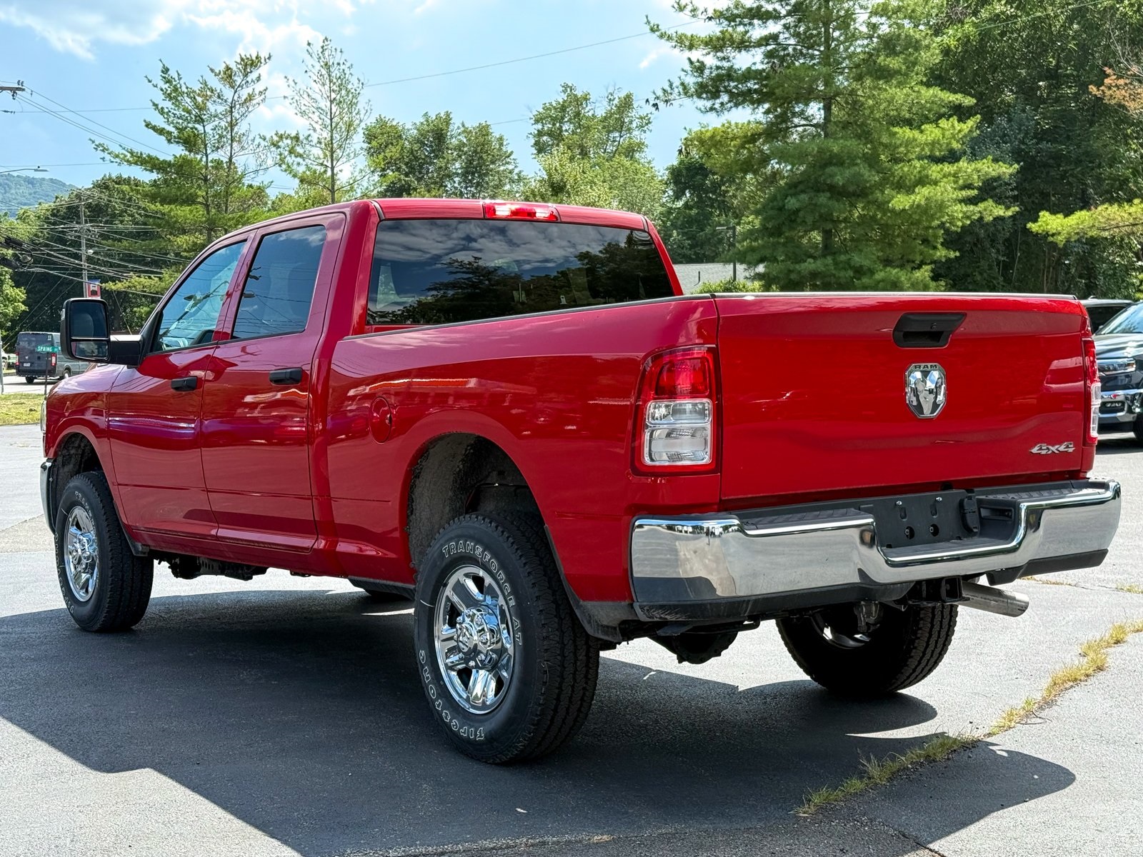 Vehicle image 7 of 38