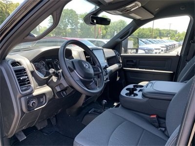 Vehicle image 15 of 34