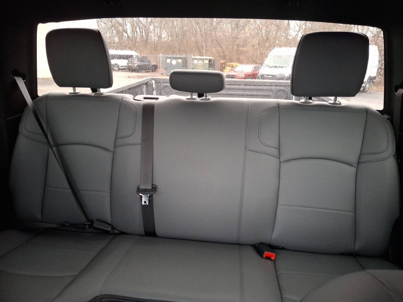 Vehicle image 13 of 20