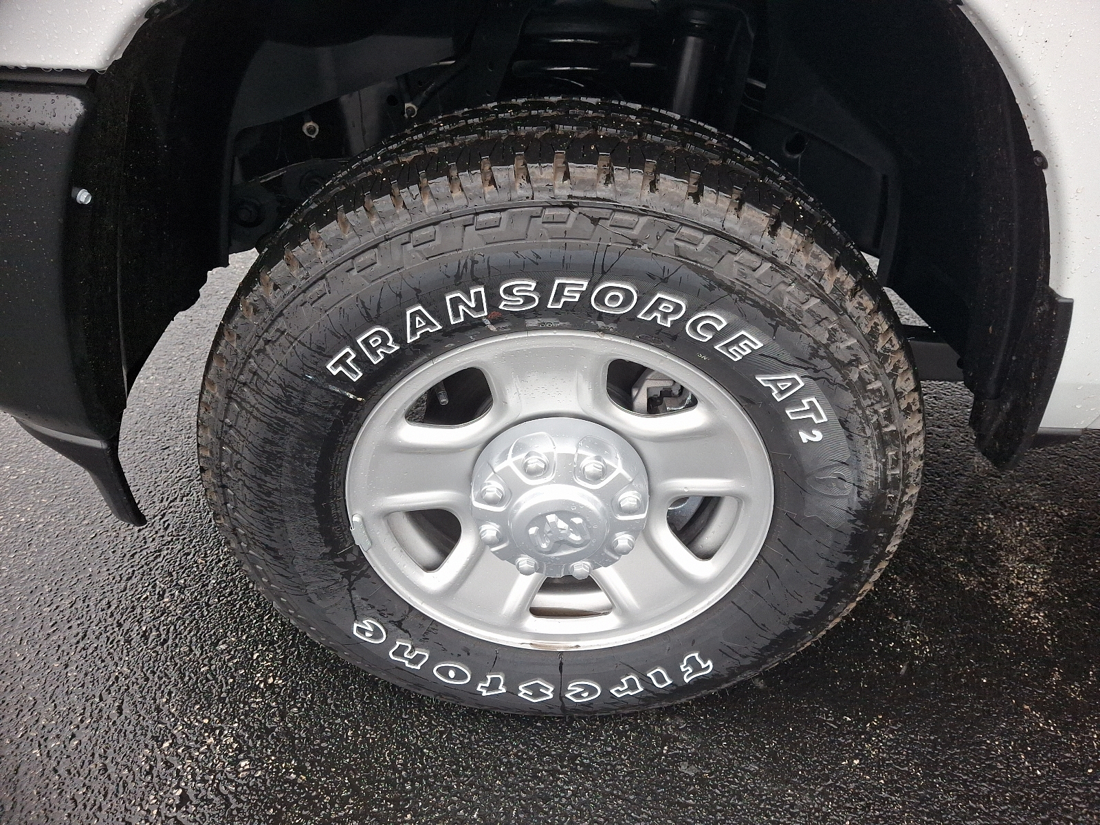 Vehicle image 18 of 20