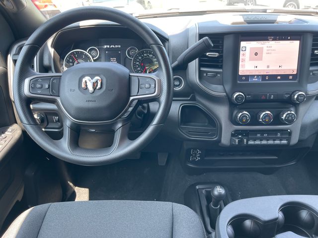 Vehicle image 18 of 29