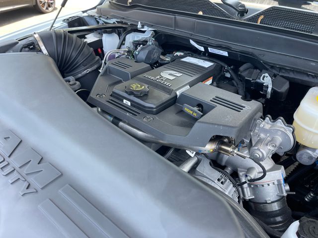 Vehicle image 14 of 29