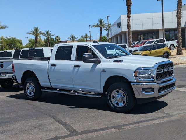 Vehicle image 3 of 19