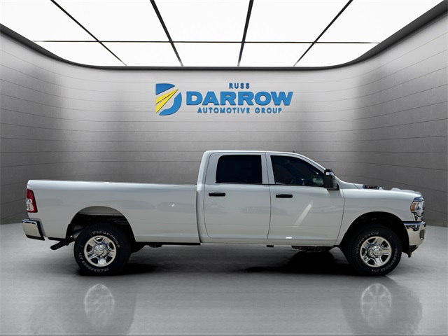 Vehicle image 4 of 31